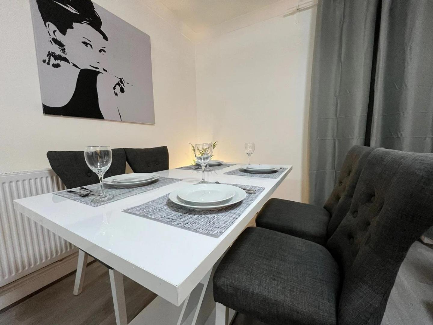 Stylish Getaway In Appartamento